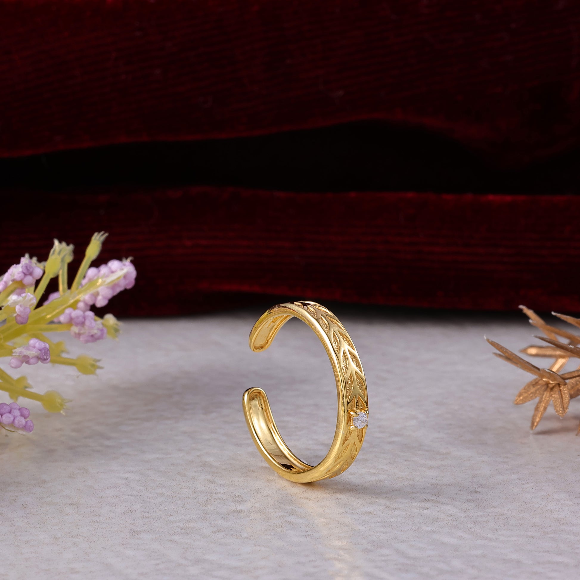Gold Engraved Wheat Pattern Silver Adjustable Ring
