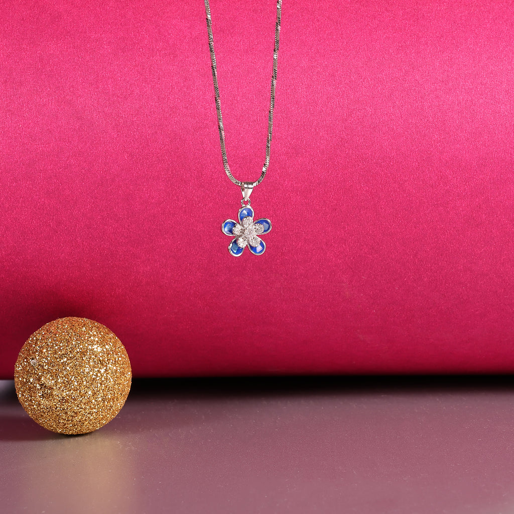 Sparkling Blue Daisy Necklace - 925 Sterling Silver