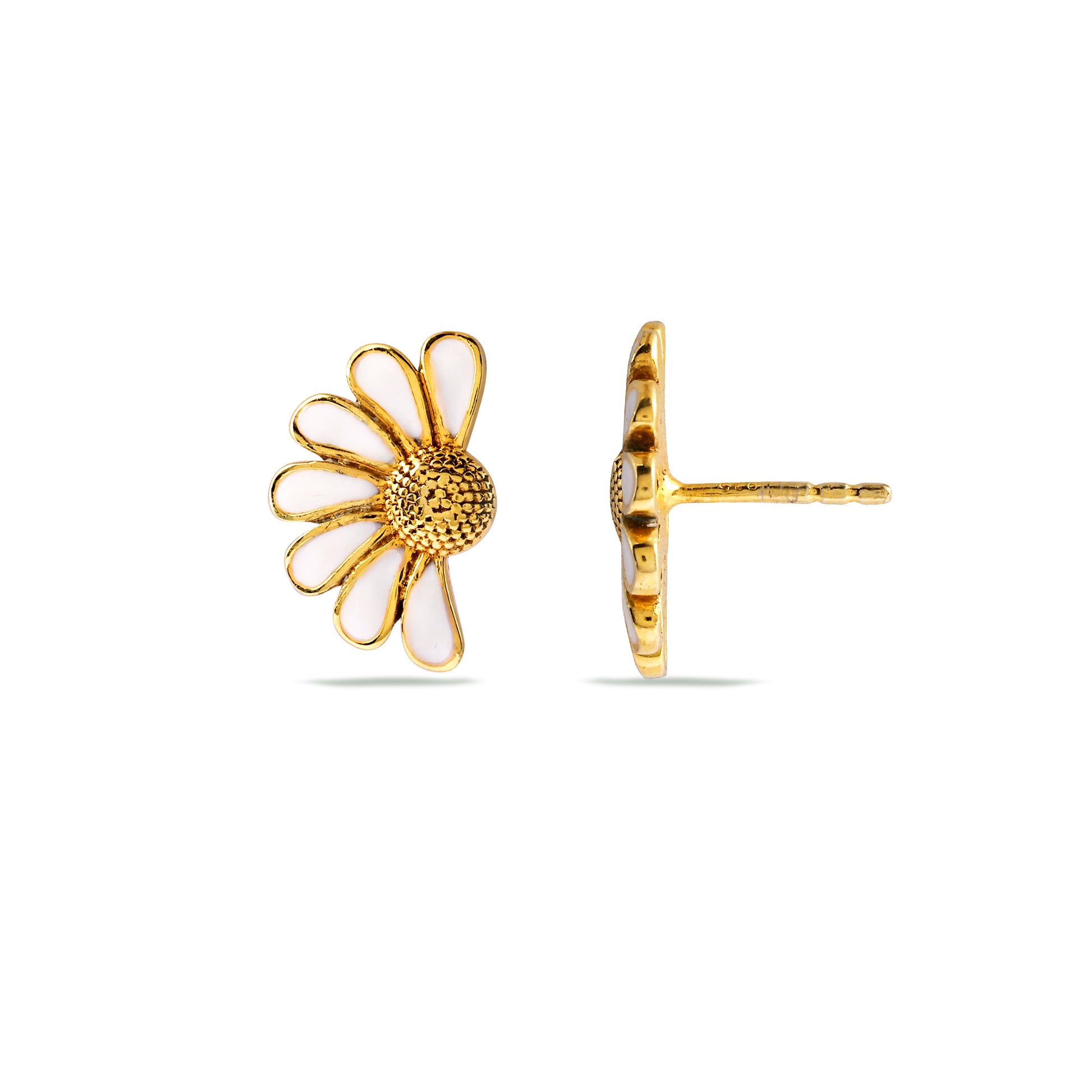 White Enamel Daisy Stud Earrings - 925 Silver (Gold Plated)