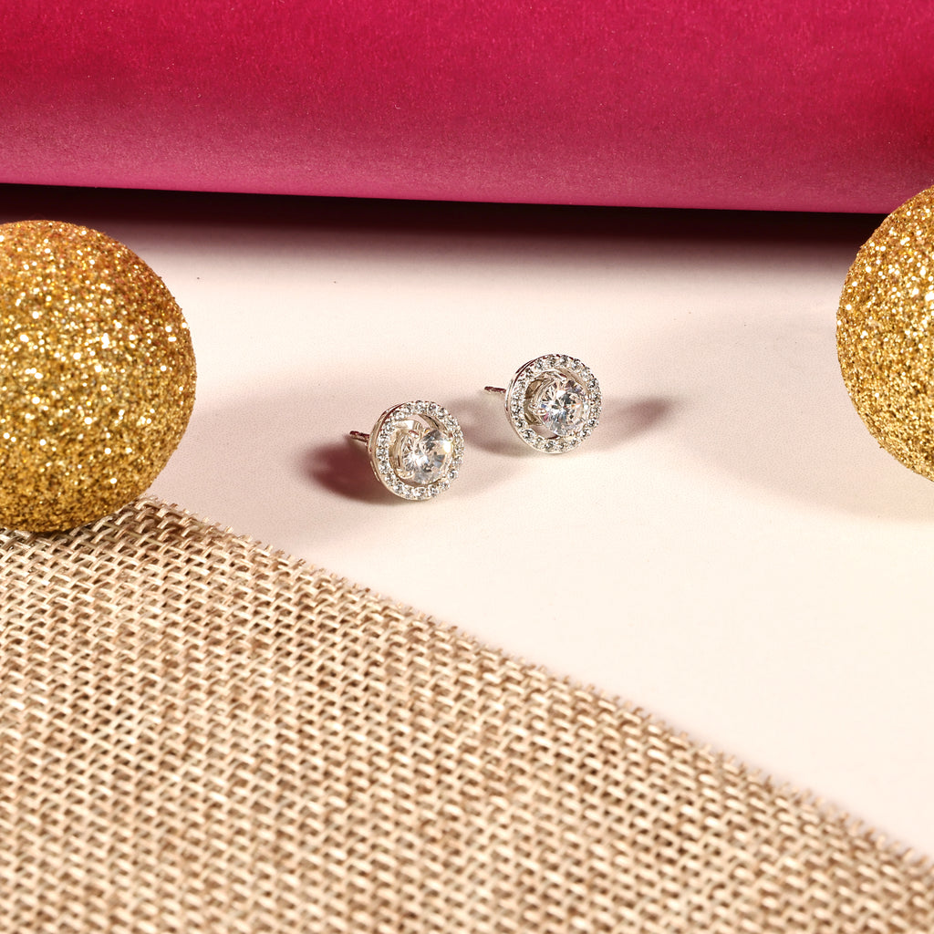 Trendy Solitaire 925 Silver Earring