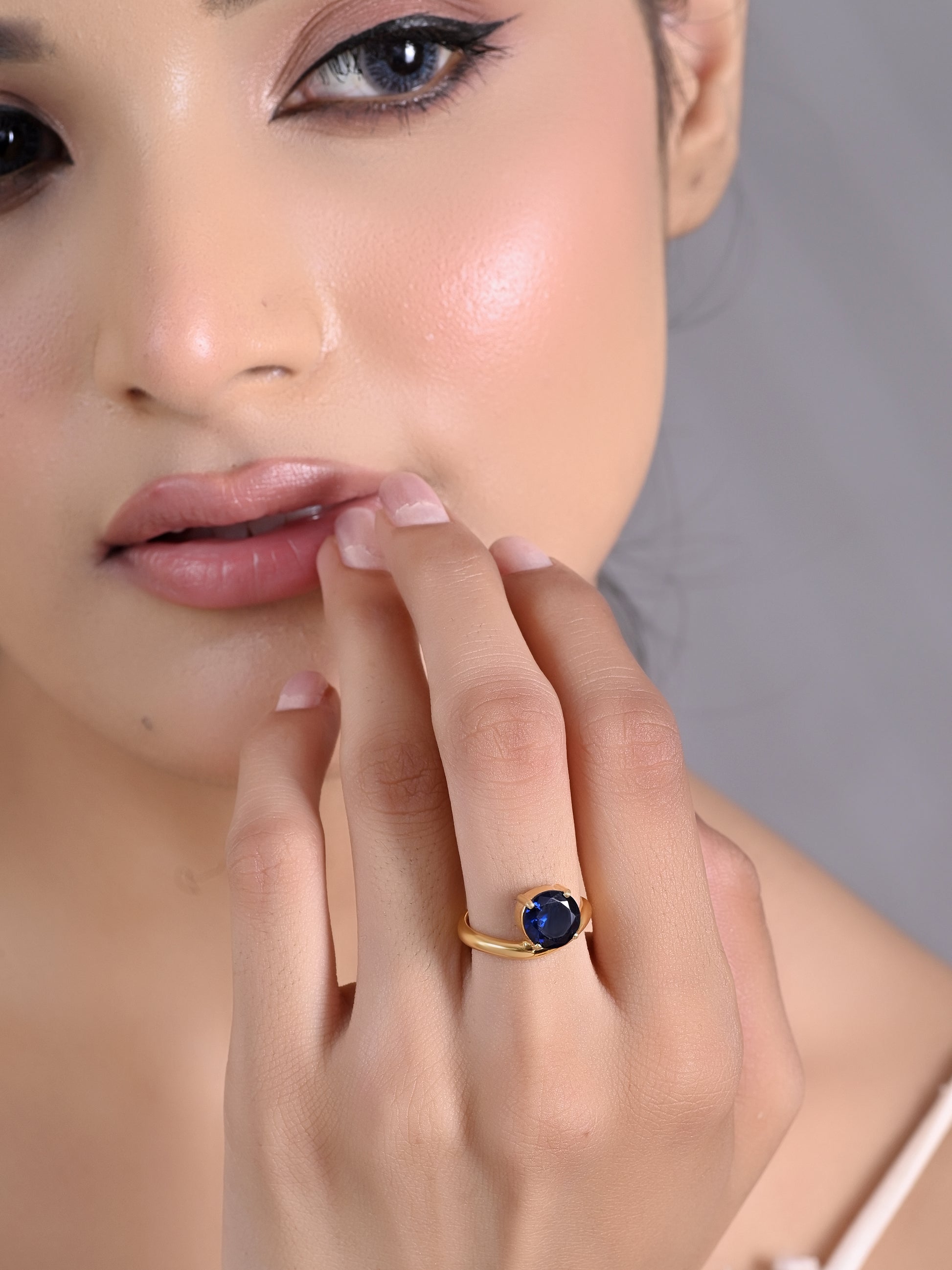 Blue Sapphire Solitaire Wave 925 Silver Ring