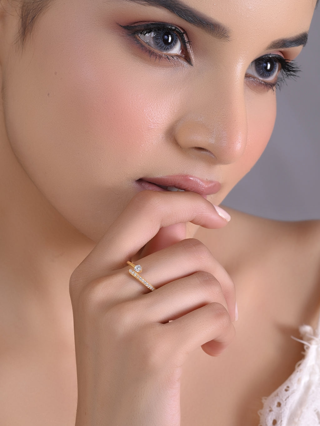 Golden Solitaire Wrap Adjustable Ring