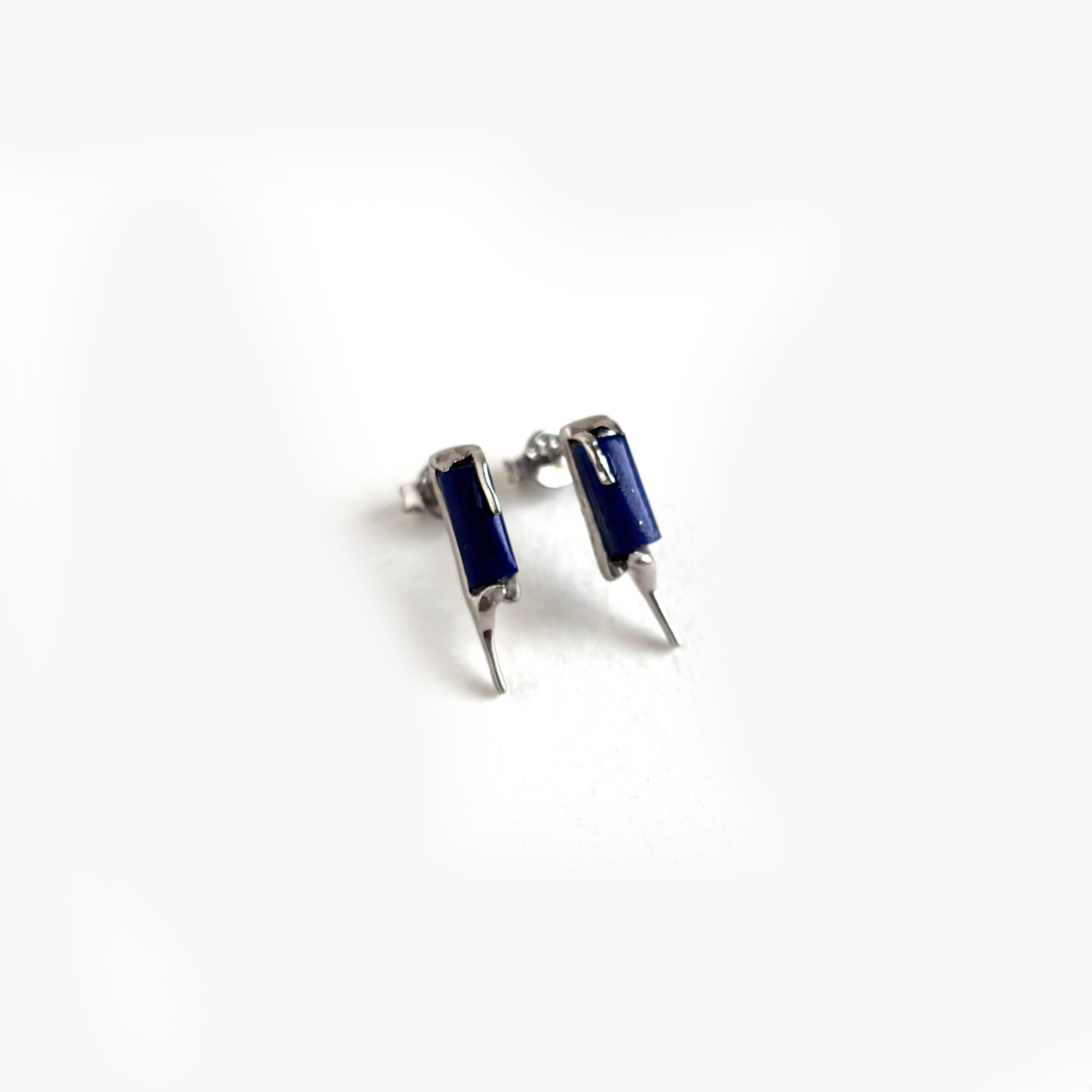 Artistic Textured 925 Silver Studs Earrings