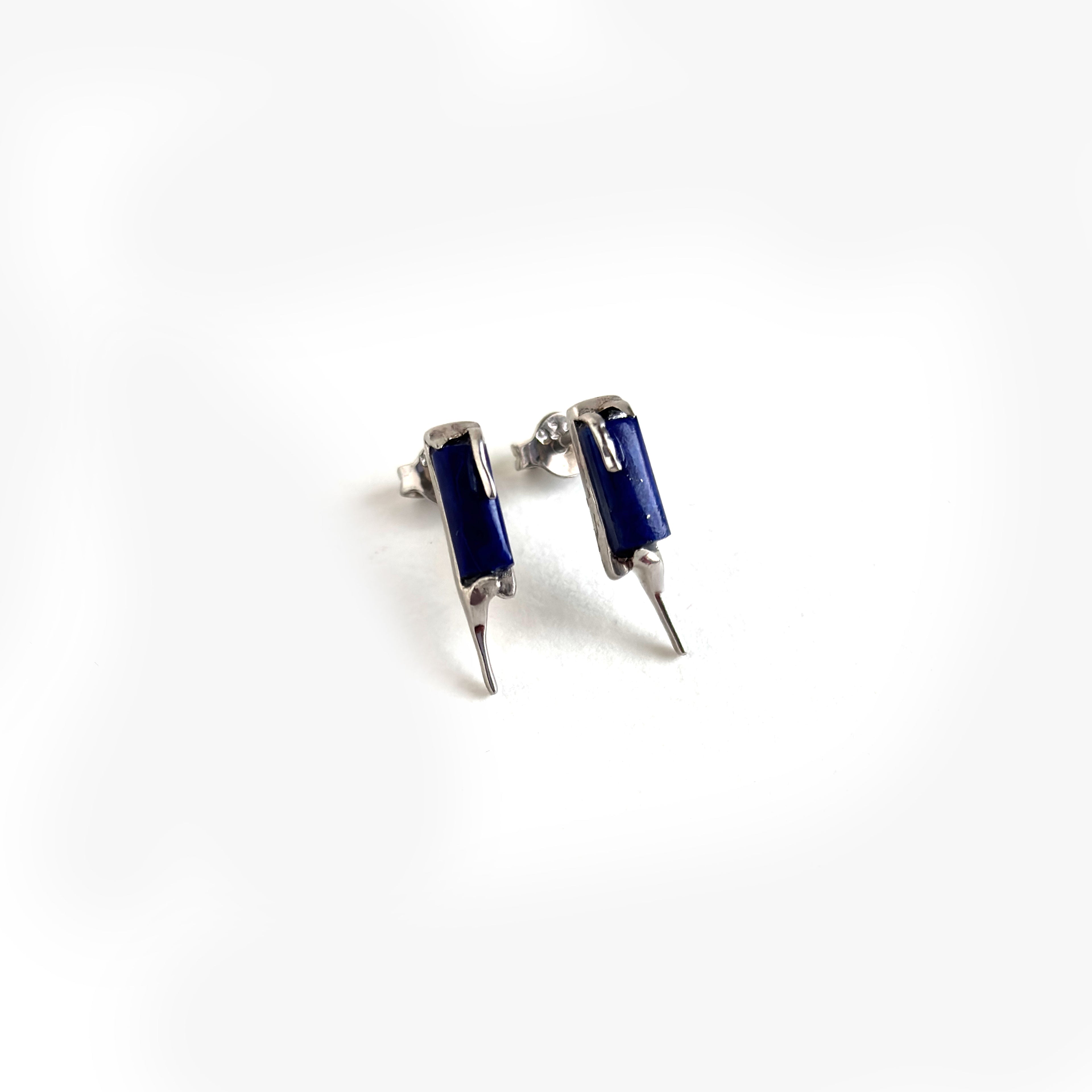Artistic Textured 925 Silver Studs Earrings