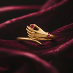 Silver Vintage Style Hand Hug Adjustable Ring