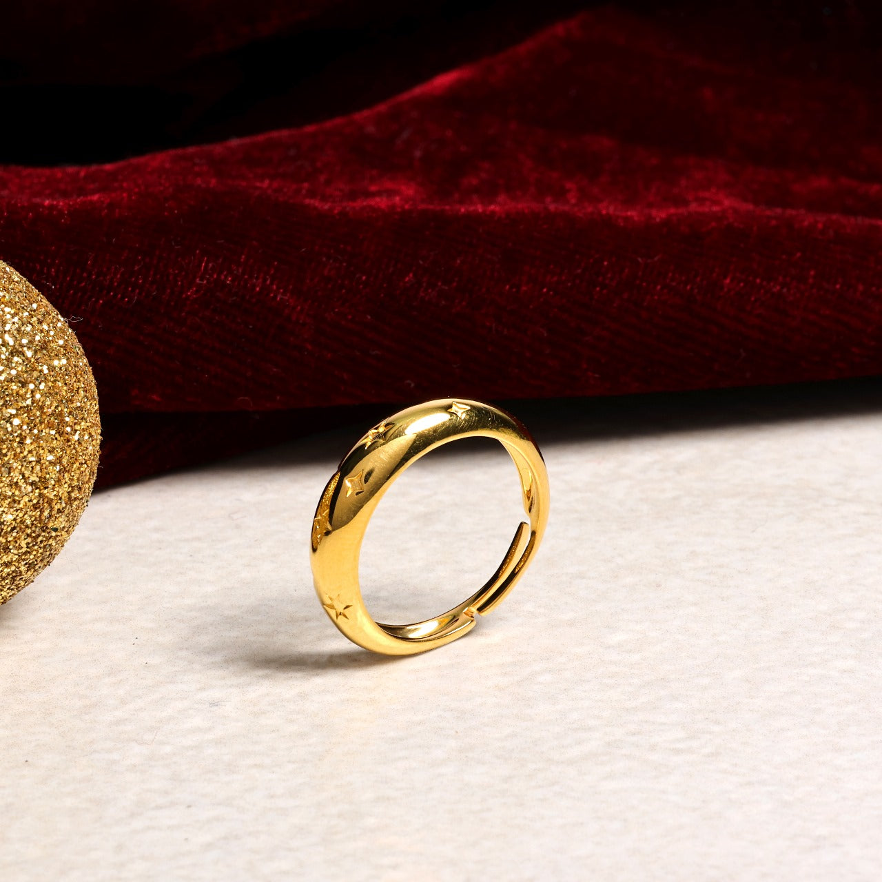 Minimal Gold Finish Silver Band